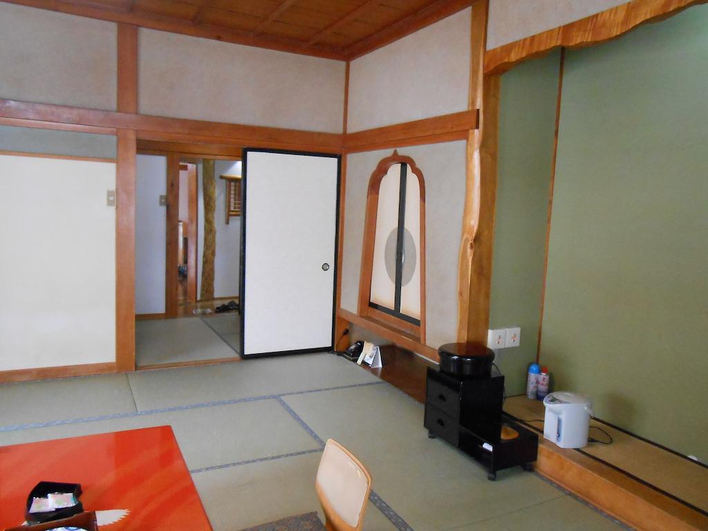 מלון מינקמי Takaragawa Onsen Ousenkaku מראה חיצוני תמונה