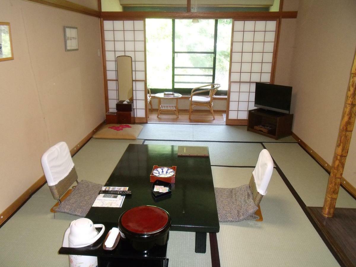 מלון מינקמי Takaragawa Onsen Ousenkaku מראה חיצוני תמונה
